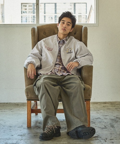 niko and...（ニコアンド）の「リバーシブル刺繍ブルゾン（ブルゾン・メンズ・チャコール/グレー・MEDIUM/LARGE）」の3枚目の写真