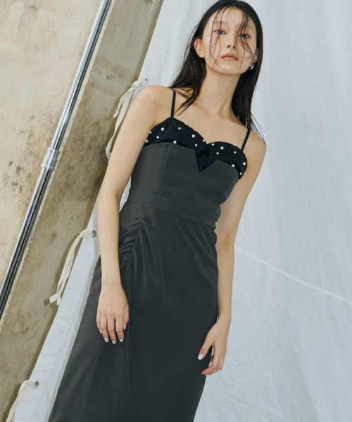 ANDRESD(アンドレスド)の「ドロップドパールドレス / dropped pearl dress(ドレス・レディース・ブラック/ベージュ/チャコール・S/M/L)」の9枚目の写真