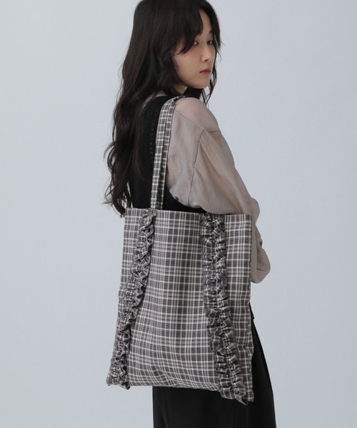 LEPSIM（レプシィム）の「フリルチェックトート　570599（トートバッグ・レディース・ブラウン/ブルー/ブラック・ONE SIZE）」の5枚目の写真