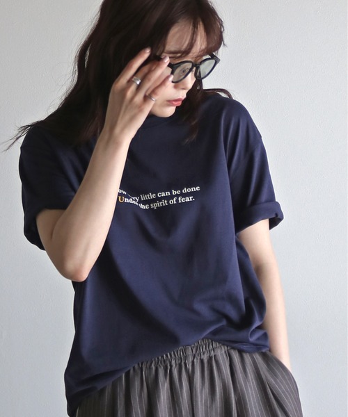 COURO(コウロ)の「バックロゴデザインカラフルTシャツ(Tシャツ/カットソー・レディース・ホワイト系/レッド系/ホワイト系1/ホワイト系2/レッド系1/グレー系2/レッド系2/グレー系/ネイビー系/ホワイト系3/ネイビー系2/イエロー系2/グレー系1/オートミール/イエロー系/イエロー系1/ピンク系1/ピンク系2/ブルー/ネイビー系1/ピンク系・FREE)」の12枚目の写真