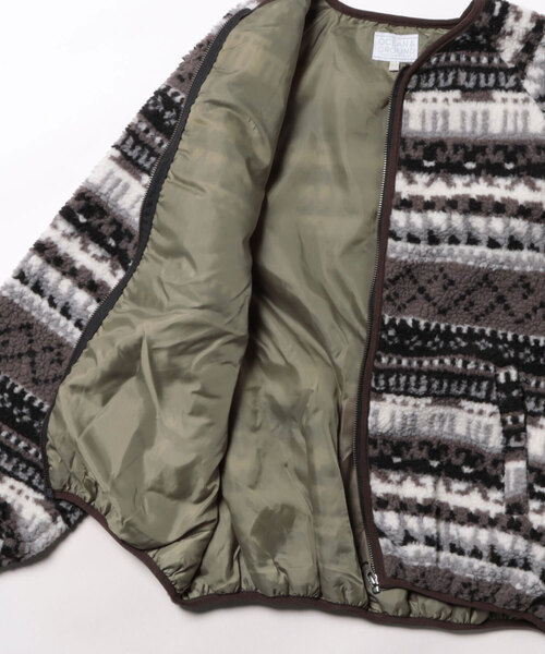 Ocean&Ground（オーシャン&グラウンド）の「Jr.ｼﾞｬｶﾞｰﾄﾞﾎﾞｱｼﾞｬﾝﾊﾟｰ（ブルゾン・キッズ・ブラック/マルチ・150/160）」の4枚目の写真