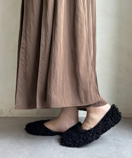 DouDou（ドゥドゥ）の「サイドオープンボアフラットシューズ（パンプス・レディース・ブラック/ベージュ・LARGE/SMALL/MEDIUM）」の10枚目の写真