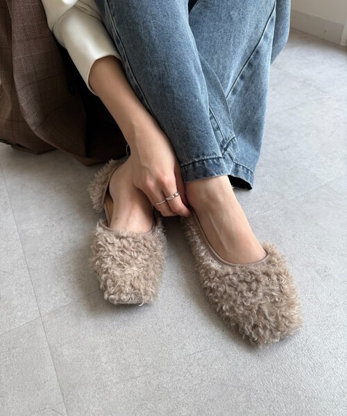 DouDou（ドゥドゥ）の「サイドオープンボアフラットシューズ（パンプス・レディース・ブラック/ベージュ・LARGE/SMALL/MEDIUM）」の5枚目の写真