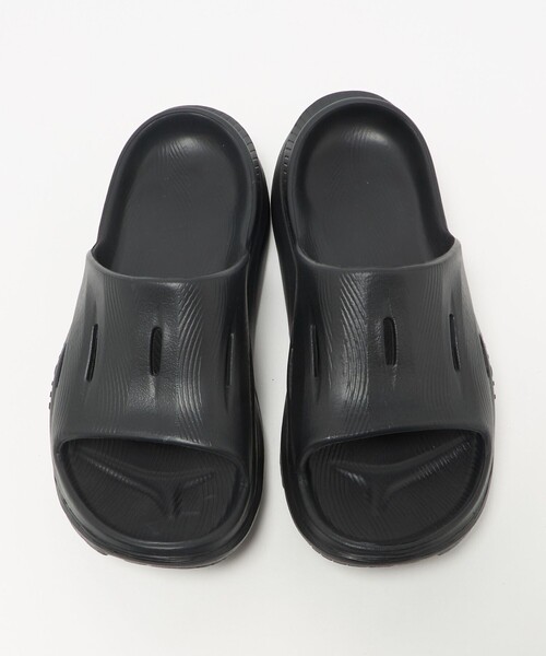 HOKA(ホカ)の「<HOKA>オラ リカバリー スライド 3 サンダル(サンダル・メンズ・ブラック・8/11/7/9/10)」の3枚目の写真