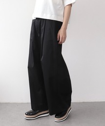 Three Four Time | ストレッチサテンバレルパンツ(その他パンツ)