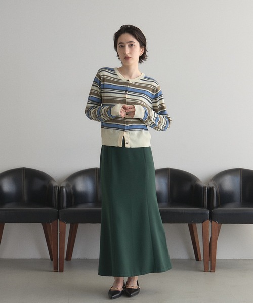 &. NOSTALGIA（アンドドットノスタルジア）の「【ZOZO限定】Iラインマーメイドスカート（スカート・レディース・グリーン/チャコールグレー・マルチサイズ）」の7枚目の写真
