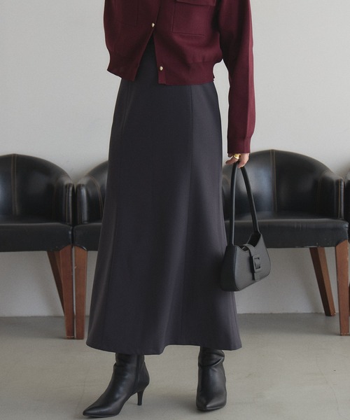 &. NOSTALGIA（アンドドットノスタルジア）の「【ZOZO限定】Iラインマーメイドスカート（スカート・レディース・グリーン/チャコールグレー・マルチサイズ）」の10枚目の写真