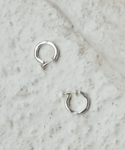 TEN.（テン）の「SILVER925 ロールイヤリング（イヤリング・レディース・シルバー・FREE）」の3枚目の写真