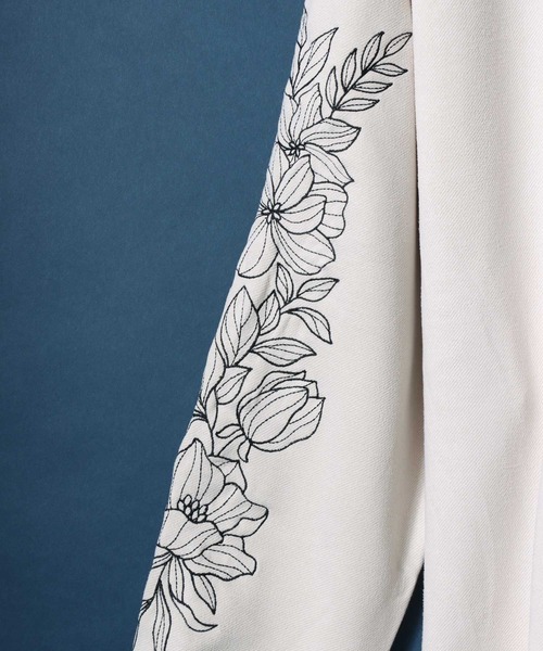 ANPAS（アンパス）の「Kersey Suede Flower Embroidery SweatShirt/カルゼ スウェード フラワー刺繍 スウェット トレーナー メンズ レディース（スウェット・メンズ・ホワイト/ホワイト系その他/ブラック/ブラック系その他・M/L/LL）」の13枚目の写真