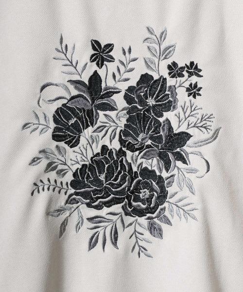 ANPAS（アンパス）の「Kersey Suede Flower Embroidery SweatShirt/カルゼ スウェード フラワー刺繍 スウェット トレーナー メンズ レディース（スウェット・メンズ・ホワイト/ホワイト系その他/ブラック/ブラック系その他・M/L/LL）」の12枚目の写真