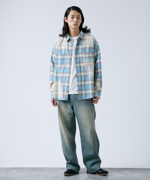 B.C STOCK（ベーセーストック）の「[B.A.C.D] NEW 13oz ワイドストレートデニムパンツ（デニムパンツ・メンズ・クリアブルー/ブラウン/ブラック系その他/ブルー系その他・SMALL/MEDIUM/LARGE）」の17枚目の写真