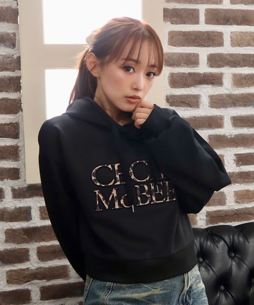 CECIL McBEE（セシルマクビー）の「エンボスロゴパーカー（パーカー・レディース・アイボリー/グレー/ブラック・MEDIUM/LARGE）」の3枚目の写真