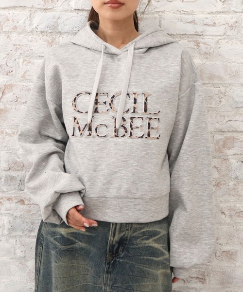 CECIL McBEE（セシルマクビー）の「エンボスロゴパーカー（パーカー・レディース・アイボリー/グレー/ブラック・MEDIUM/LARGE）」の16枚目の写真