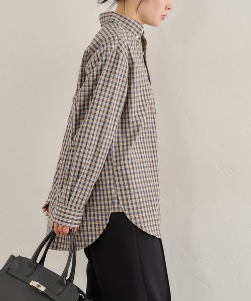 U by SPICK&SPAN（ユーバイスピックアンドスパン）の「PLAID CHECK ボタンダウンシャツ（シャツ/ブラウス・レディース・ブラウン/サックスブルー・FREE）」の4枚目の写真