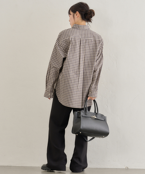 U by SPICK&SPAN（ユーバイスピックアンドスパン）の「PLAID CHECK ボタンダウンシャツ（シャツ/ブラウス・レディース・ブラウン/サックスブルー・FREE）」の13枚目の写真