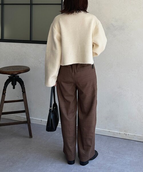 Thevon(ゼボン)の「タックストレートスラックス(その他パンツ・レディース・ブラウン/ベージュ・FREE)」の10枚目の写真