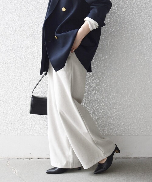 SHIPS any（シップス エニィ）の「SHIPS any:〈手洗い可能〉ウォーム イージー ワイド ストレート パンツ（その他パンツ・レディース・ブラウン/グレー/チャコールグレー/ナチュラル・ONE SIZE）」の8枚目の写真