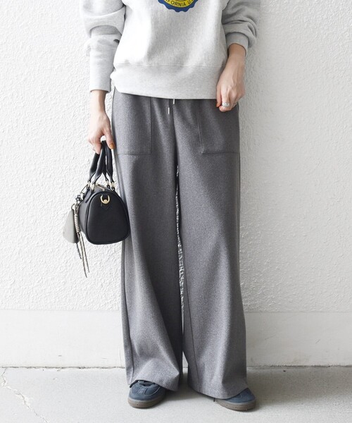 SHIPS any（シップス エニィ）の「SHIPS any:〈手洗い可能〉ウォーム イージー ワイド ストレート パンツ（その他パンツ・レディース・ブラウン/グレー/チャコールグレー/ナチュラル・ONE SIZE）」の13枚目の写真