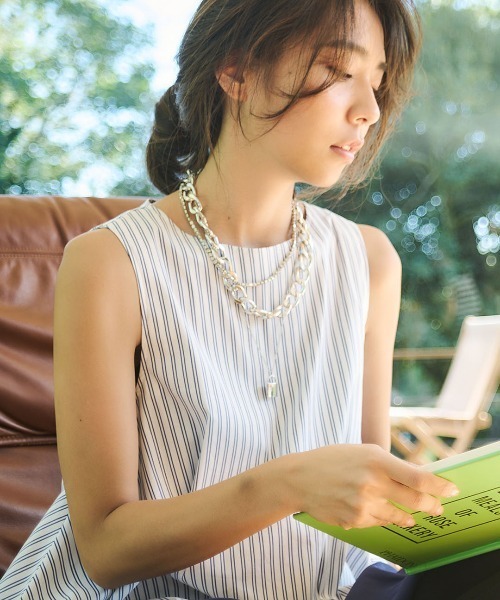 mikomori(ミコモリ)の「HANDKERCHIEF HEM TUNIC(C0381)(Tシャツ/カットソー・レディース・ホワイト×ネイビー/ホワイト×グレー・FREE)」の11枚目の写真