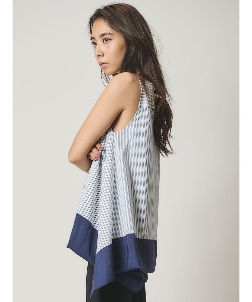 mikomori(ミコモリ)の「HANDKERCHIEF HEM TUNIC(C0381)(Tシャツ/カットソー・レディース・ホワイト×ネイビー/ホワイト×グレー・FREE)」の17枚目の写真