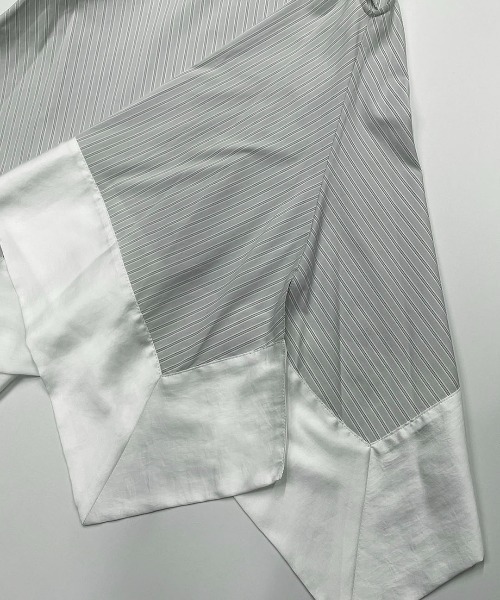 mikomori(ミコモリ)の「HANDKERCHIEF HEM TUNIC(C0381)(Tシャツ/カットソー・レディース・ホワイト×ネイビー/ホワイト×グレー・FREE)」の4枚目の写真
