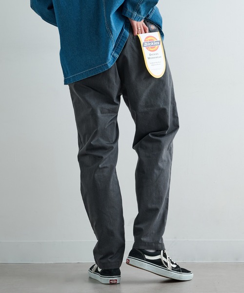Dickies（ディッキーズ）の「【Dickies】TCツイル/デニム テーパード（デニムパンツ・メンズ・ブラック系1/カーキ/チャコールグレー/ブラック/ブルー系その他/ベージュ・M/LL/L）」の4枚目の写真