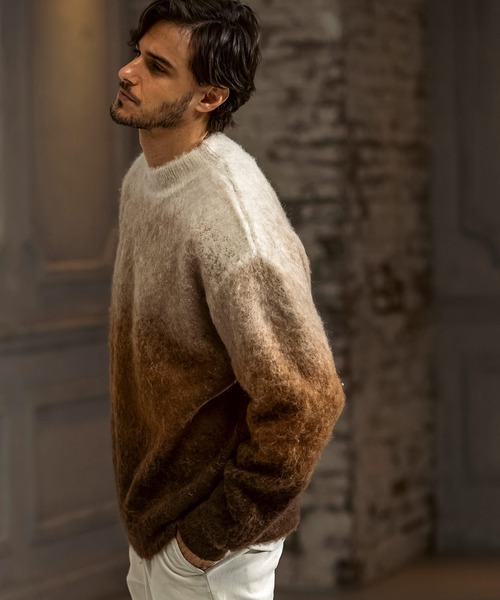 AKM Contemporary（エイケイエムコンテンポラリー）の「【WEB・直営店限定】AKM Contemporary(エイケイエムコンテンポラリー)モヘア オーバーサイズ グラデーション ニット(保温性/起毛)（ニット/セーター・メンズ・ブラック/ホワイト/ブラウン・S/M/L/XL）」の17枚目の写真