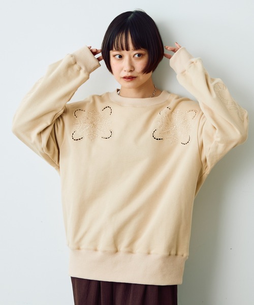 Crisp（クリスプ）の「ヴィンテージカットワークデザインスウェット（スウェット・レディース・アイボリー/グリーン・FREE）」の15枚目の写真