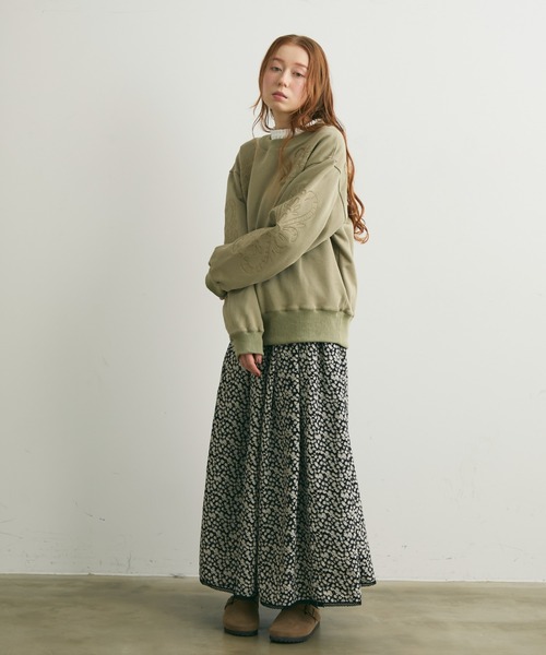 Crisp（クリスプ）の「ヴィンテージカットワークデザインスウェット（スウェット・レディース・アイボリー/グリーン・FREE）」の6枚目の写真