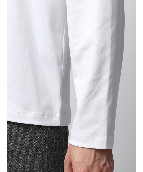 SUIT SQUARE(スーツスクエア)の「タートルネックTシャツ 長袖 ウォッシャブル 形態安定 シルケットスムースコットン 無地(Tシャツ/カットソー・メンズ・グレー系/ブラック系/ホワイト系・S/M/L/LL)」の4枚目の写真