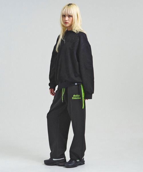 GALLIS ADDICTION(ガリスアディクション)の「GA SUEDE EMBOSS CREW(スウェット・メンズ・ブラック/アイボリー・M/L)」の7枚目の写真
