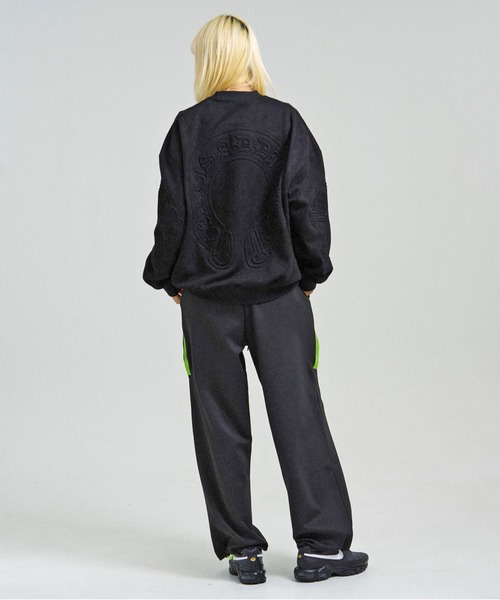 GALLIS ADDICTION(ガリスアディクション)の「GA SUEDE EMBOSS CREW(スウェット・メンズ・ブラック/アイボリー・M/L)」の21枚目の写真