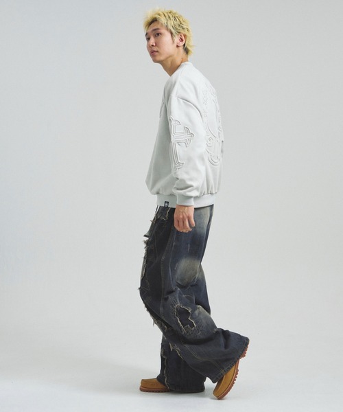 GALLIS ADDICTION(ガリスアディクション)の「GA SUEDE EMBOSS CREW(スウェット・メンズ・ブラック/アイボリー・M/L)」の22枚目の写真