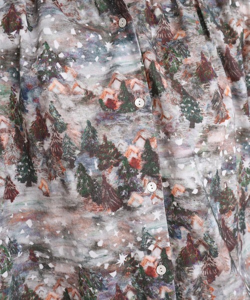 l'atelier du savon（アトリエドサボン）の「星くずと冬の街　シャツコールプリントブラウス（シャツ/ブラウス・レディース・ネイビー/ベージュ・FREE）」の3枚目の写真