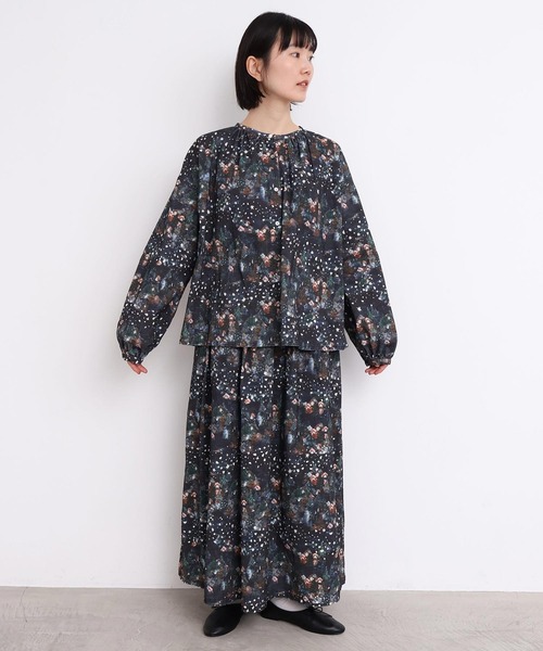 l'atelier du savon（アトリエドサボン）の「星くずと冬の街　シャツコールプリントブラウス（シャツ/ブラウス・レディース・ネイビー/ベージュ・FREE）」の22枚目の写真