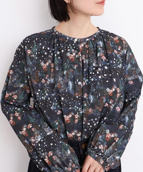 l'atelier du savon（アトリエドサボン）の「星くずと冬の街　シャツコールプリントブラウス（シャツ/ブラウス・レディース・ネイビー/ベージュ・FREE）」の10枚目の写真
