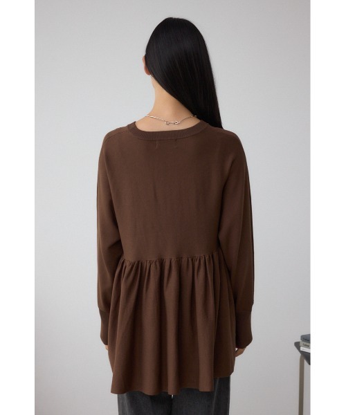 AZUL by moussy（アズールバイマウジー）の「ペプラムデザインニットトップス（ニット/セーター・レディース・ブラック/ブラウン/レッド・FREE）」の19枚目の写真