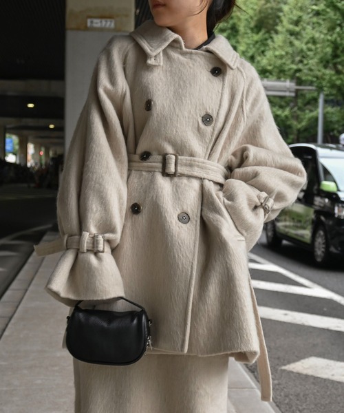 WILLFULLY（ウィルフリー）の「middle shaggy volume sleeve trench coat（トレンチコート・レディース・ベージュ系その他/キャメル/チャコール/ブラック・FREE）」の22枚目の写真