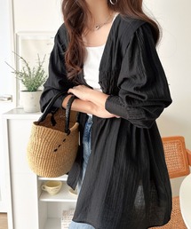 classicalelf（クラシカルエルフ）の「柔らかく纏う、大人の甘さを。シアーワッシャー前後２WAYウエストシャーリングチュニック（シャツ/ブラウス）」