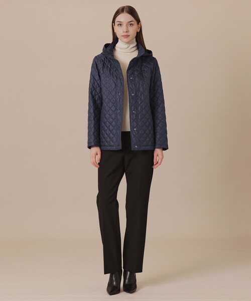 MACKINTOSH LONDON（マッキントッシュ ロンドン）の「キルティングタフタフーデットショートコート（ブルゾン・レディース・ネイビー/ブラック・36/38/40）」の4枚目の写真