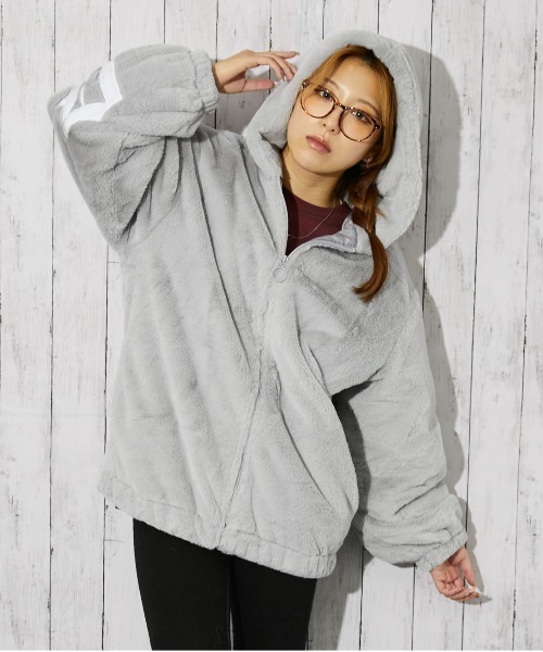 セール】《バックロゴ×ボリュームフード》レディース ファーブルゾン