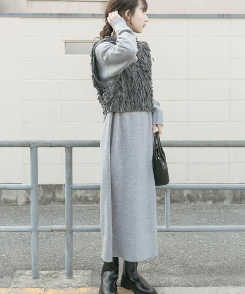 ITEMS URBANRESEARCH（アイテムズ アーバンリサーチ）の「ループニットベストセットワンピース（ワンピース・レディース・グレー/イエロー系その他/ブラウン・FREE）」の7枚目の写真