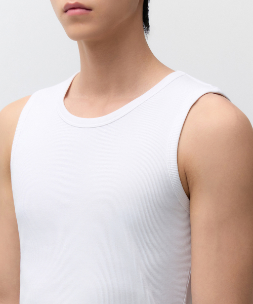 MUSINSA STANDARD（ムシンサスタンダード）の「エッセンシャルタンクトップ [ホワイト]（Tシャツ/カットソー・メンズ・その他・XXX-LARGE/LARGE/MEDIUM/SMALL/X-LARGE/XX-LARGE）」の4枚目の写真