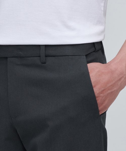 MUSINSA STANDARD（ムシンサスタンダード）の「スキニー隠しバンディングクロップドスラックス[グレー]（スラックス・メンズ・その他・26/27/28/29）」の5枚目の写真