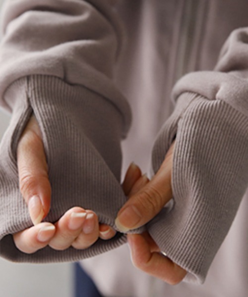 HUG.U(ハグユー)の「「とろける裏シャギー」 あったか ダブルジップパーカー(パーカー・レディース・レディッシュグレー/ライトグレー/ダークグレー/ネイビー/チョコ/ブラック・FREE)」の20枚目の写真