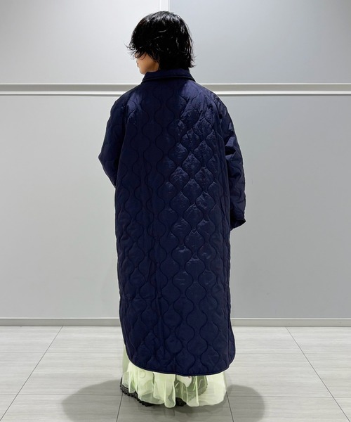 MARKEY'S(マーキーズ)の「パールポイントキルトロングコート/おとな(ノーカラーコート・レディース・ネイビー/カーキ・160cm)」の8枚目の写真
