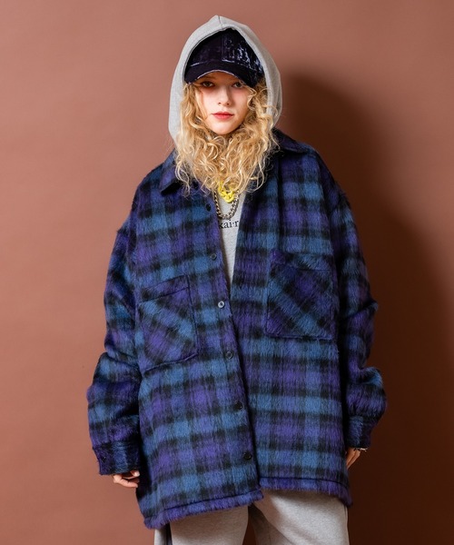 a.p.o.v.(エーピーオービー)の「a.p.o.v. チェック柄ファーオーバーサイズシャツジャケット(シャツ/ブラウス・メンズ・パープル/ネイビー・ONESIZE)」の1枚目の写真