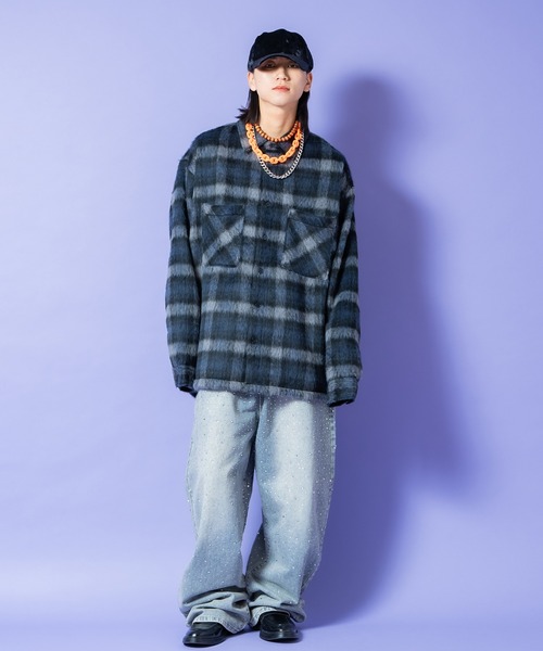 a.p.o.v.(エーピーオービー)の「a.p.o.v. チェック柄ファーオーバーサイズシャツジャケット(シャツ/ブラウス・メンズ・パープル/ネイビー・ONESIZE)」の4枚目の写真