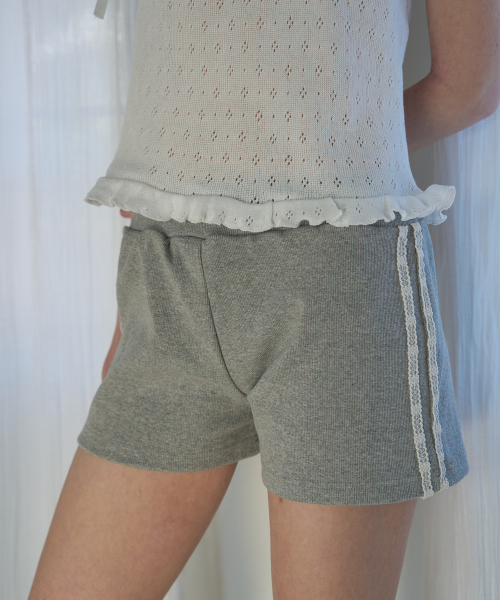 5OML(オーオーエムエル)の「レースショートパンツメランジェグレー(その他パンツ・レディース・グレー・MEDIUM/LARGE)」の2枚目の写真