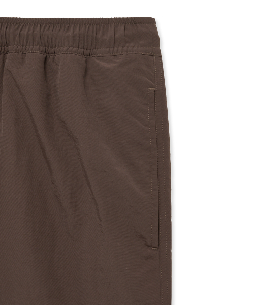 YALE（イェール）の「ナイロンハーフビーチショーツダークブラウン（その他パンツ・レディース・その他・SMALL/MEDIUM/LARGE/X-LARGE）」の5枚目の写真